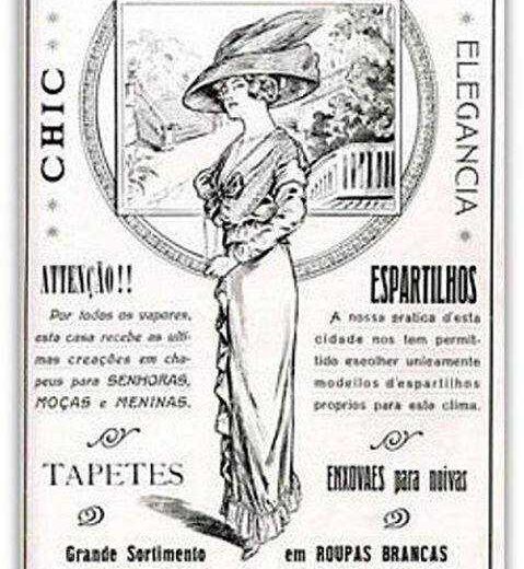 A Loja Au Bon Marché ganhou fama em 1910 por ser especializada na venda de produtos franceses, perfumes e confecções para senhoras e crianças. Localizada na Avenida Sete de Setembro no Centro Histórico. Por Antonio José