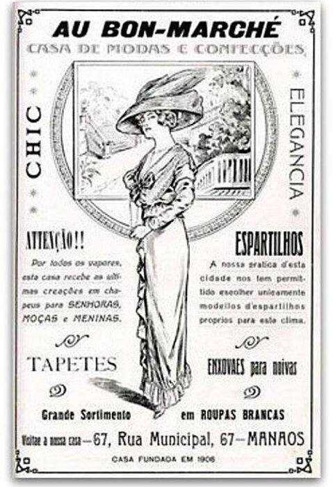 A Loja Au Bon Marché ganhou fama em 1910 por ser especializada na venda de produtos franceses, perfumes e confecções para senhoras e crianças. Localizada na Avenida Sete de Setembro no Centro Histórico. Por Antonio José