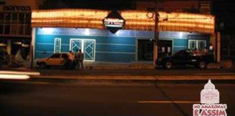 Domingo era dia de Mazika Hall