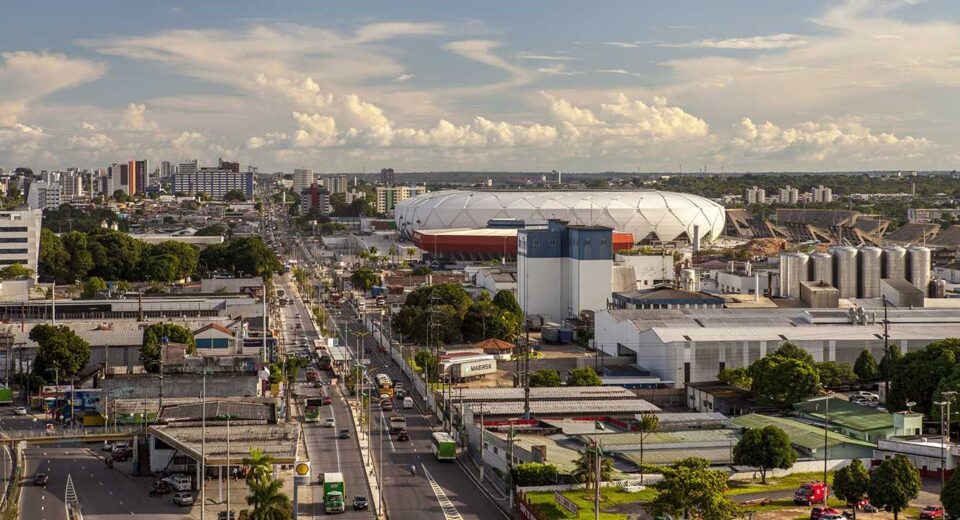 Avenida Constantino Nery, em Flores. / Divulgação