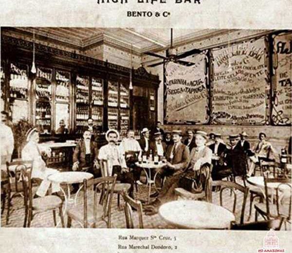 Interior do High Life Bar,Manaus,1900