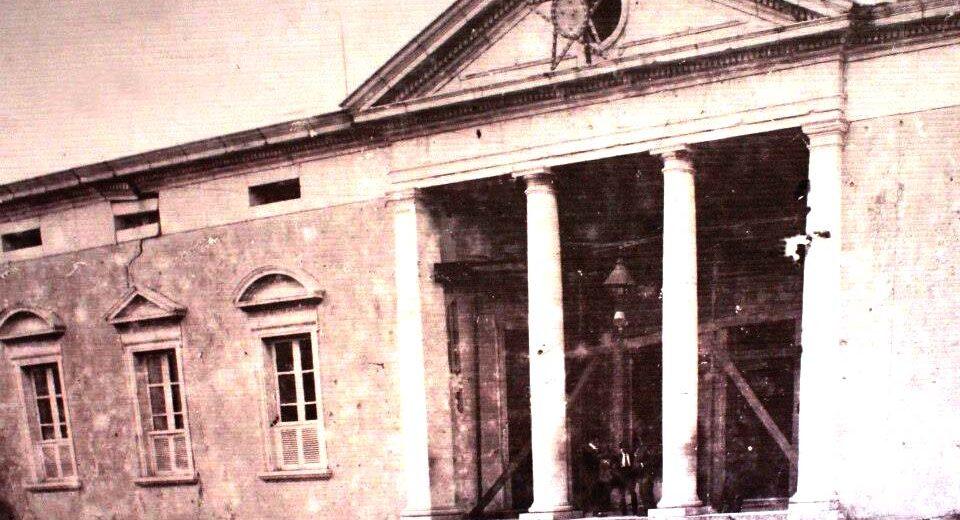 Palácio do Governo do Estado em 1910 bombardeado / Foto : Divulgação